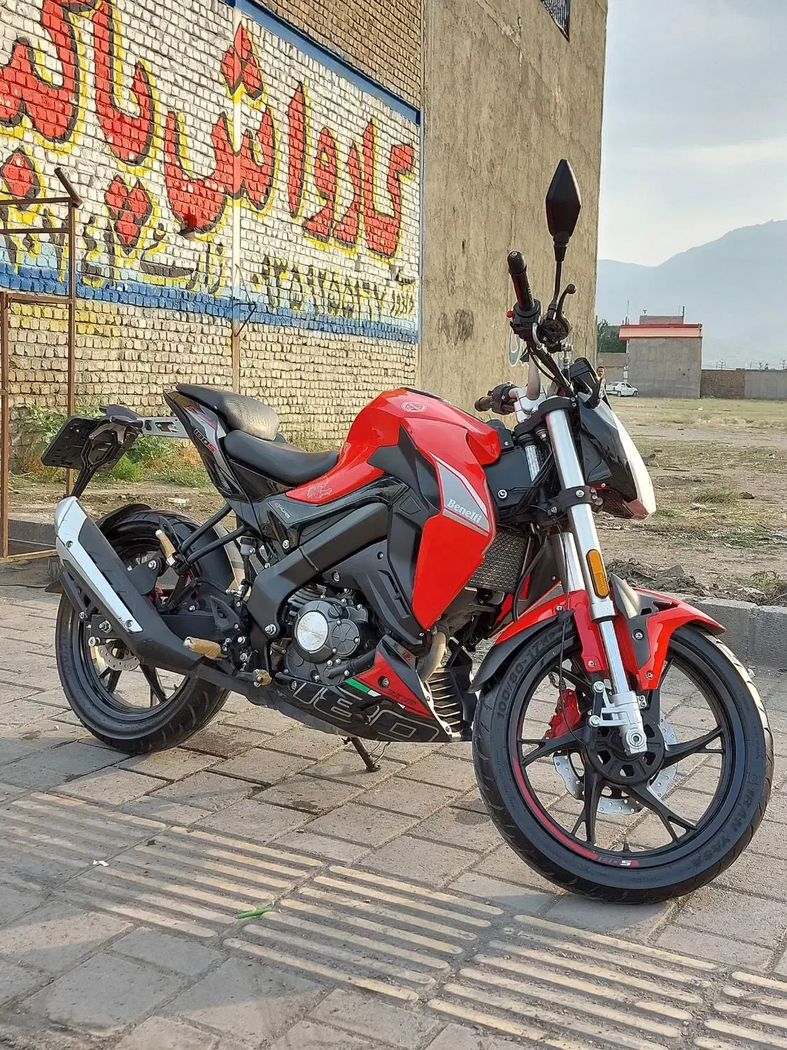 بنلی 180s|موتورسیکلت|همدان, |دیوار