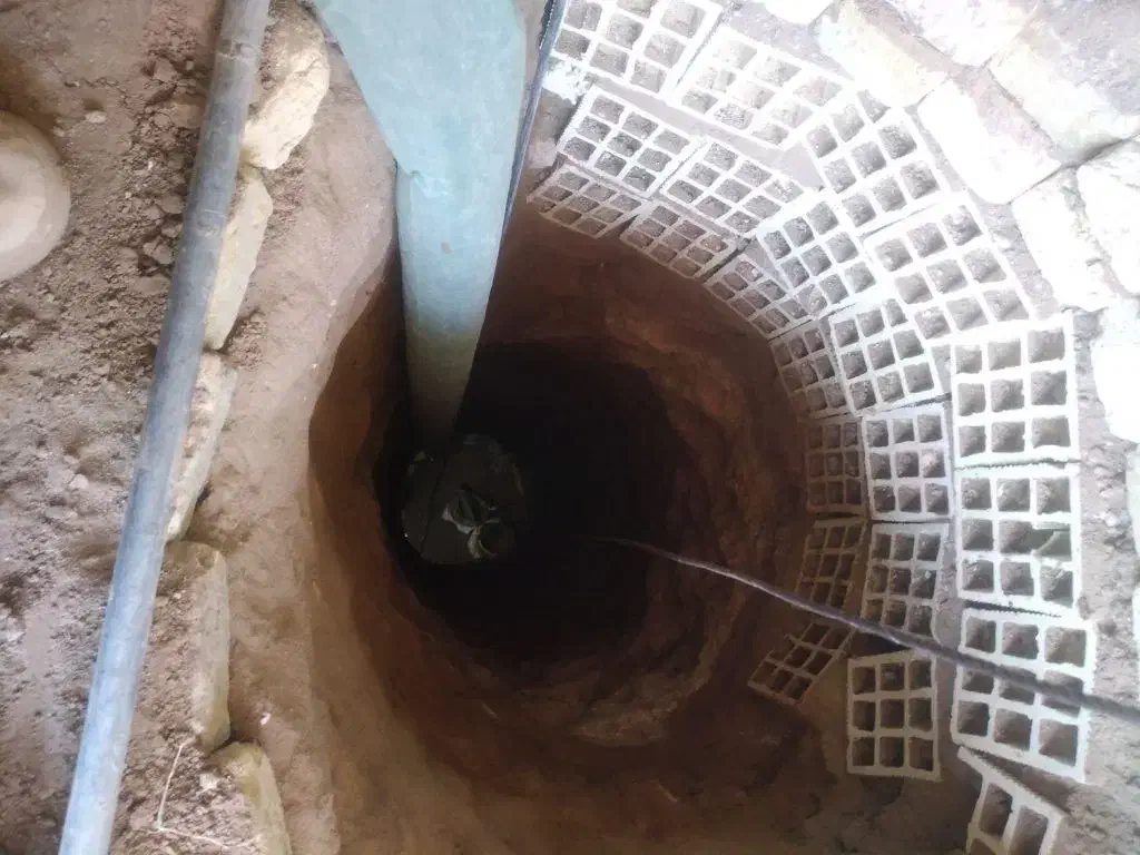 چاه کن مقنی و لایروبی|خدمات پیشه و مهارت|مشهد, جانباز|دیوار