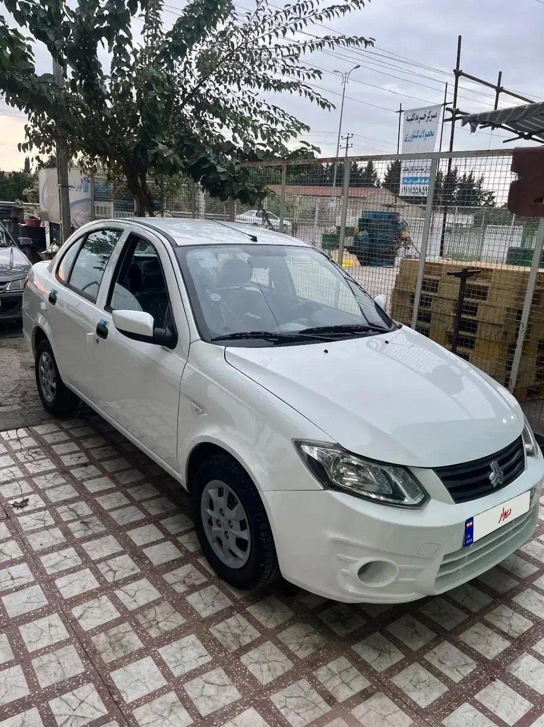 ساینا۱۴۰۰|خودرو سواری و وانت|چالوس, |دیوار