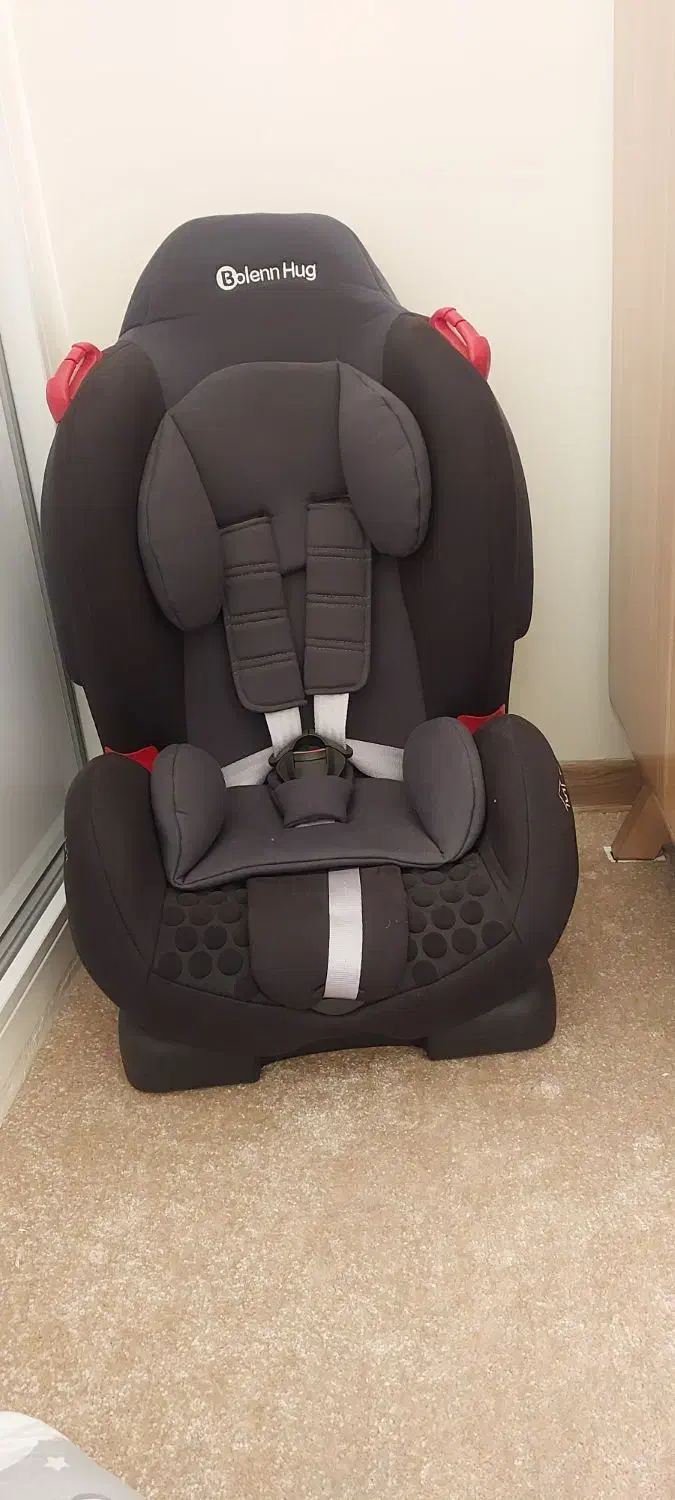 صندلی ماشین|تخت و صندلی بچه|تهران, علم و صنعت|دیوار