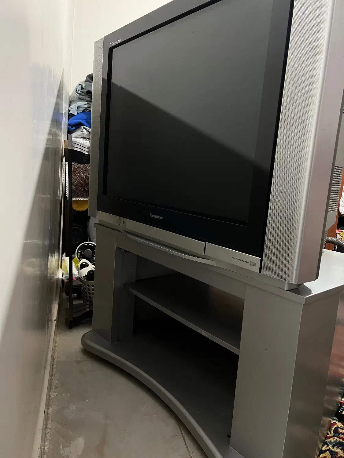 تلویزیون پاناسونیک سالمه سالم|تلویزیون و پروژکتور|اصفهان, باغ فدک|دیوار