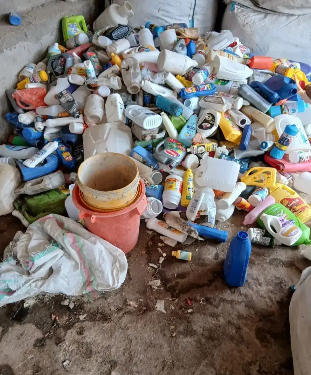 خرید ضایعات  به قیمت روز|خدمات پیشه و مهارت|بانه, |دیوار