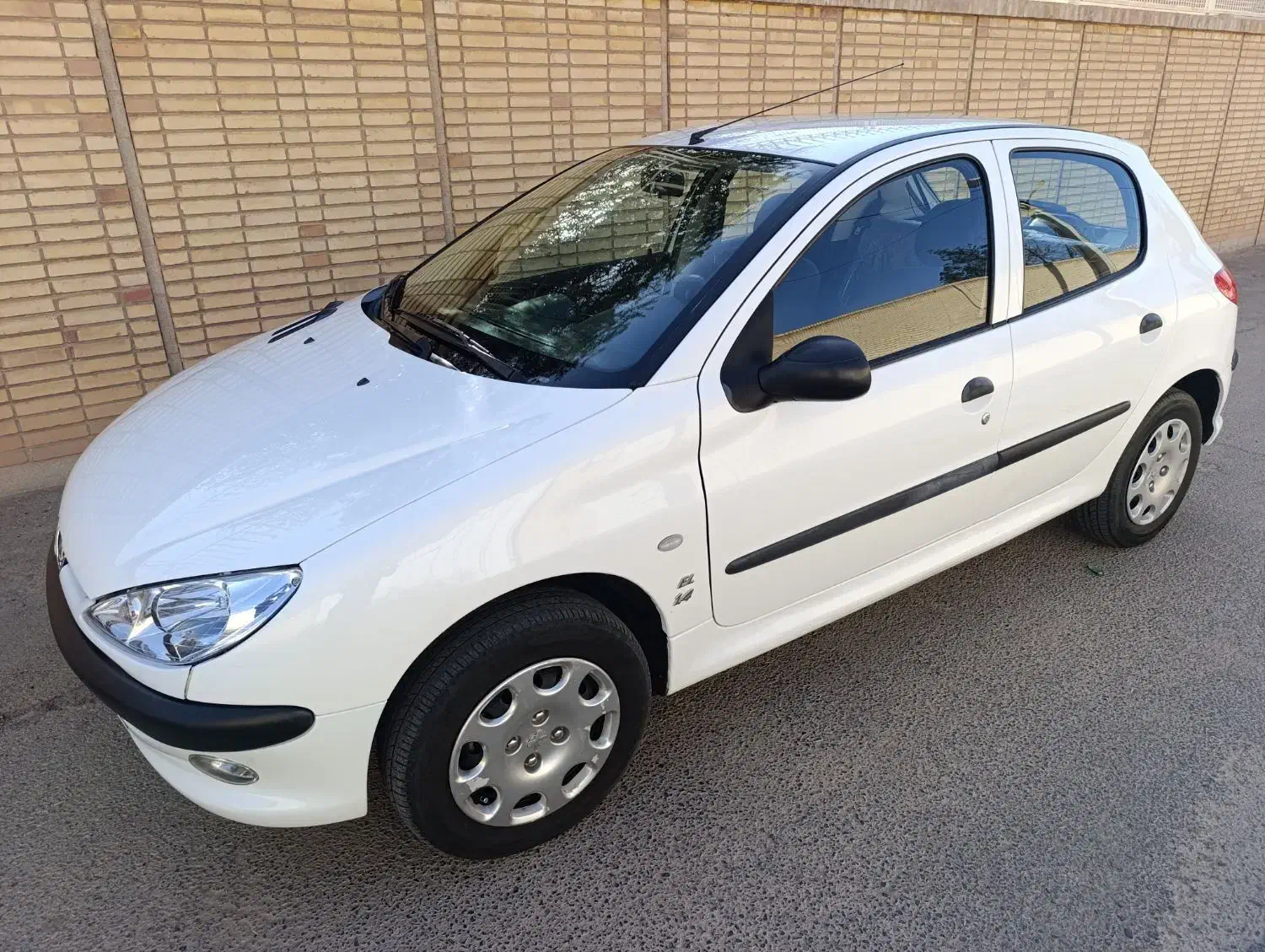 ۲۰۶ مدل ۹۸|خودرو سواری و وانت|یزد, |دیوار