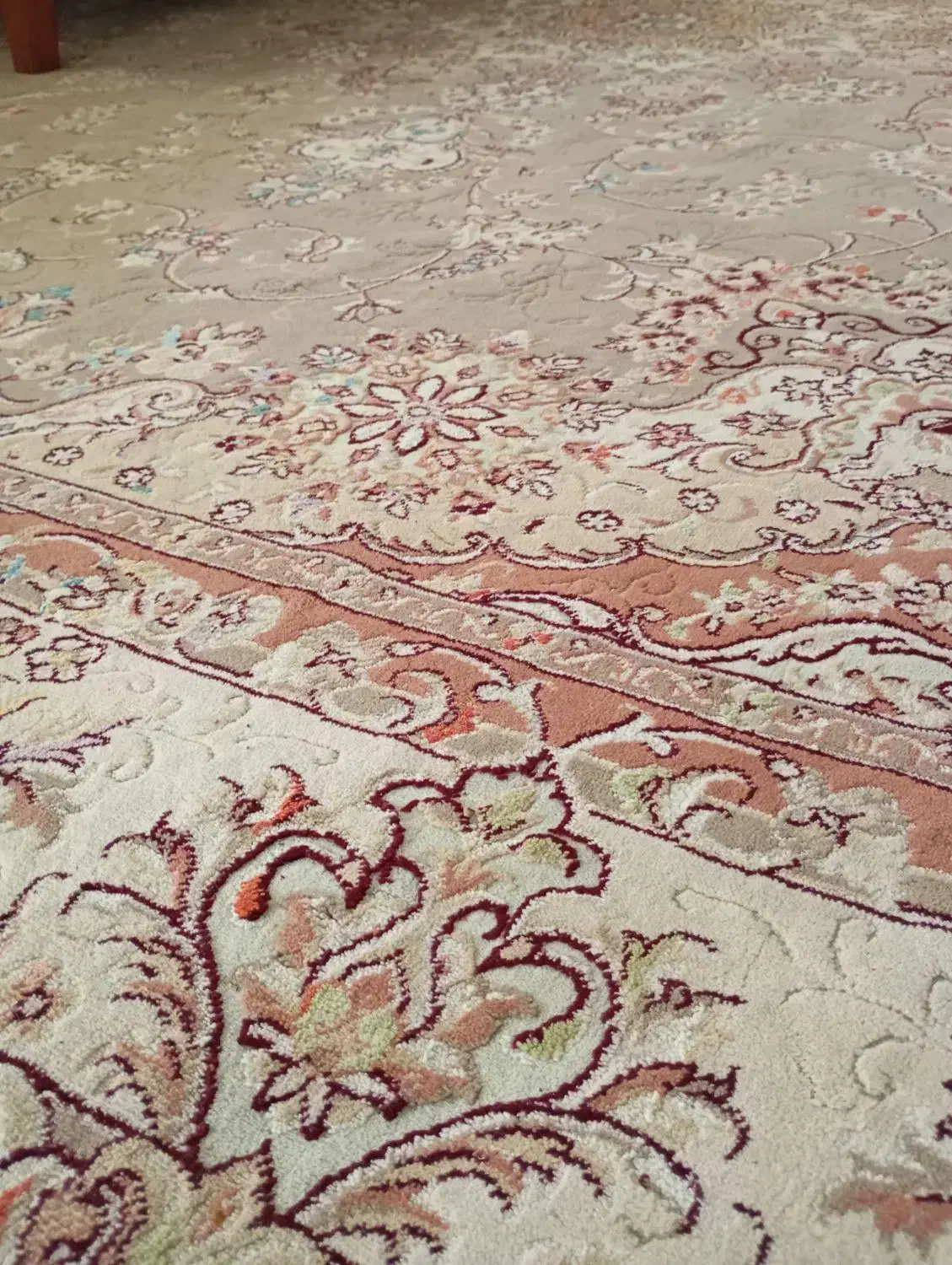 فرش‌موجوداست|فرش|لنگرود, |دیوار