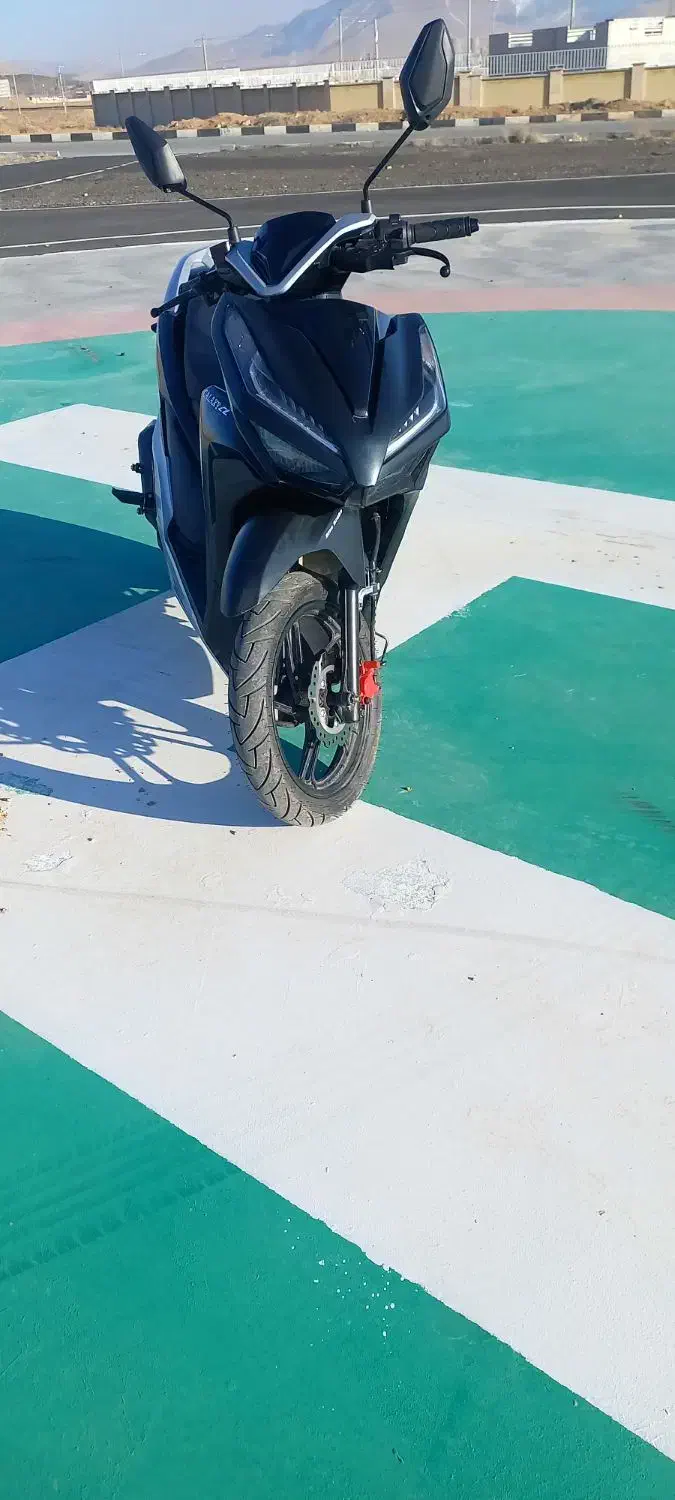 کلیک|موتورسیکلت|مهاجران, |دیوار