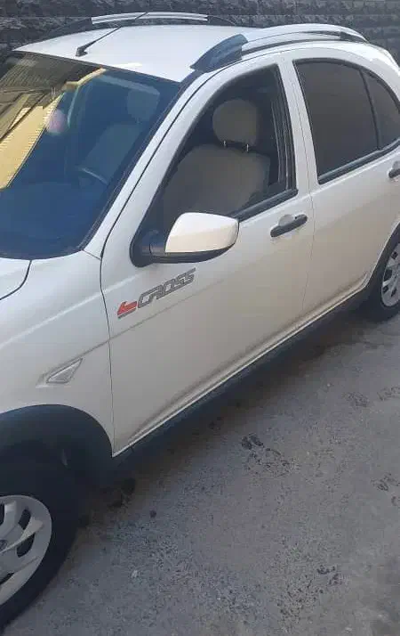 کوییک دنده ای معمولی ۱۴۰۲ سفید|خودرو سواری و وانت|اصفهان, باغ فردوس|دیوار