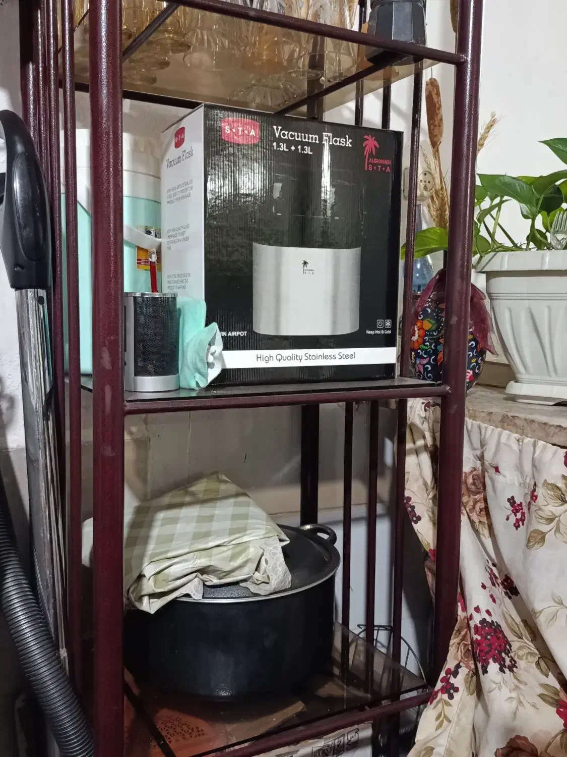 پایه دکوری فرفوژه سالم|کتابخانه، شلف، قفسه‌های دیواری|مشهد, بهمن|دیوار