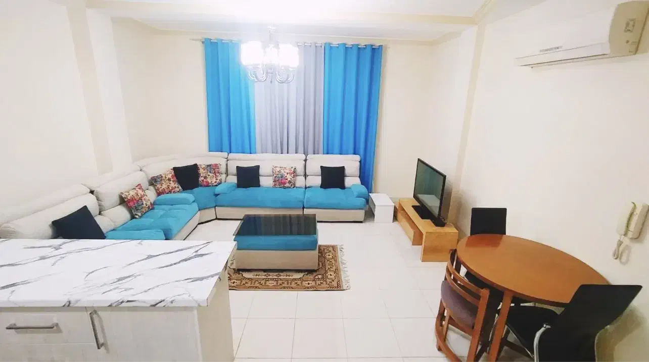 اجاره سویت آپارتمان مبله شیک نزدیک ایران مال|اجارهٔ کوتاهمدت آپارتمان و سوئیت|تهران, چیتگر شمالی|دیوار