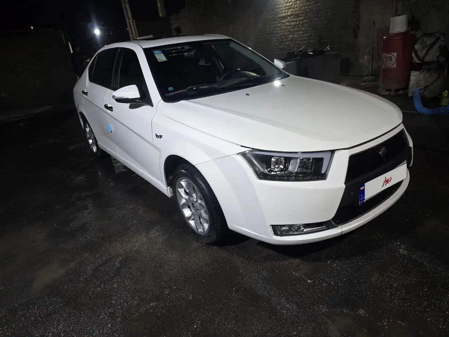 دنا پلاس اتوماتیک ۶دنده آپشنال ۱۴۰۳|خودرو سواری و وانت|خرم‌آباد, |دیوار