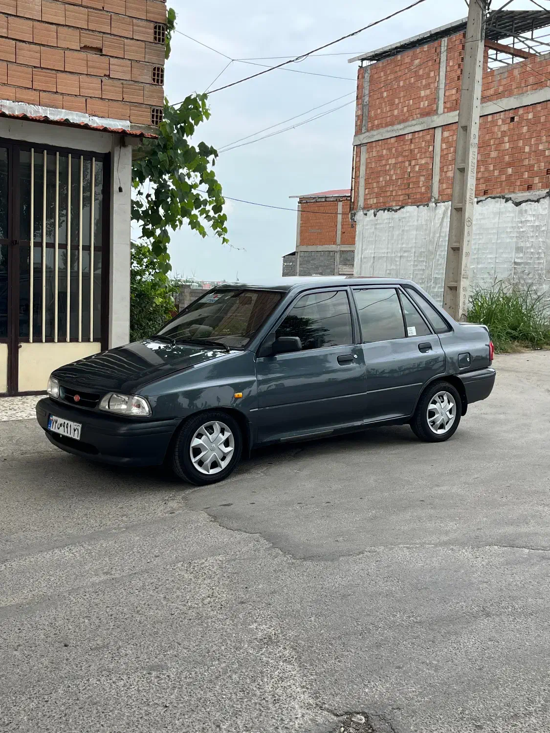 پراید مدل ۸۱ ذغالی متالیک|خودرو سواری و وانت|فردیس, داوری|دیوار