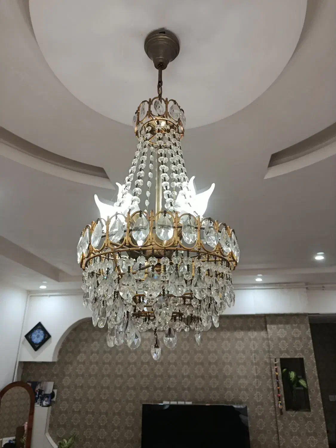 لوستر زیبا عالی|لوستر و چراغ آویز|قروه, |دیوار