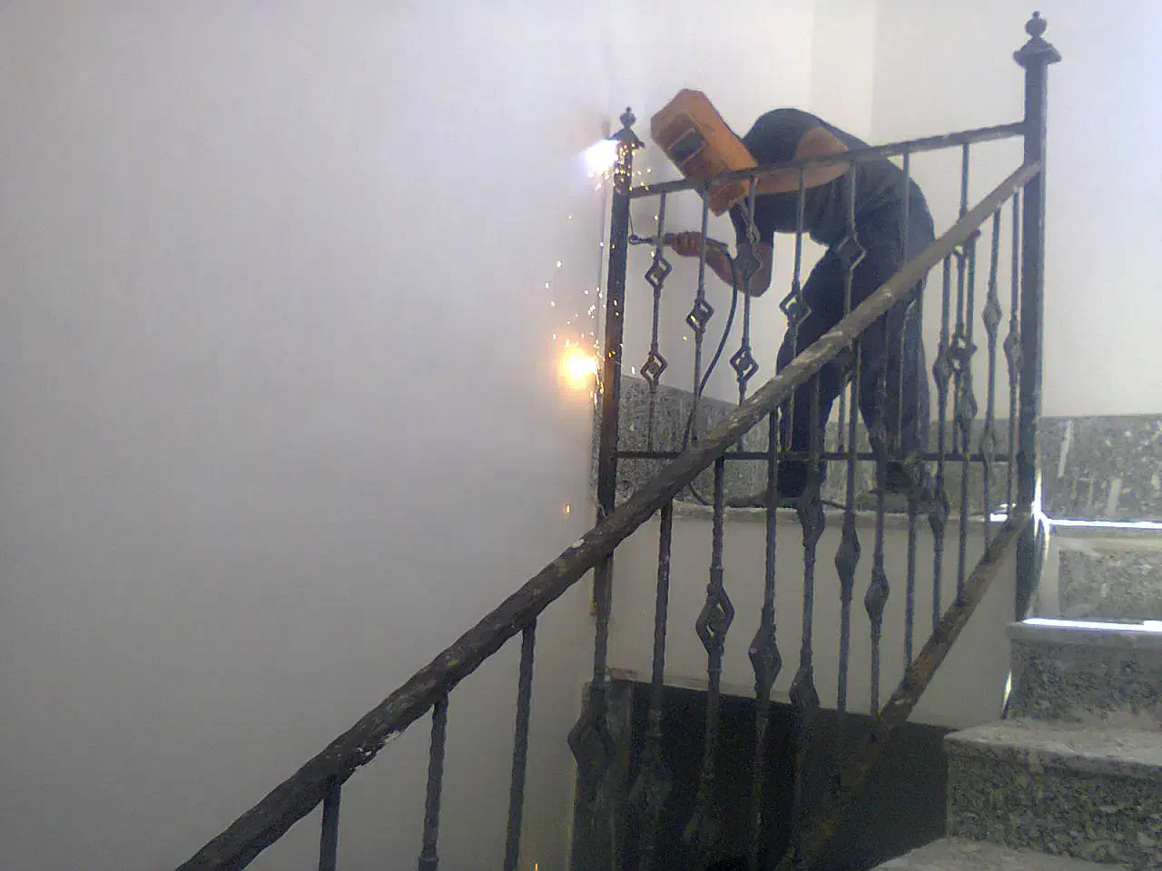 جوشکاری سیار|خدمات پیشه و مهارت|شیراز, شهرک بهشتی|دیوار