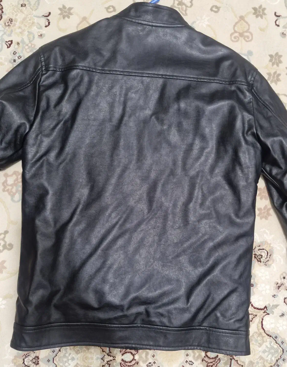 کاپشن چرم مارک MC|لباس|رشت, گلسار|دیوار