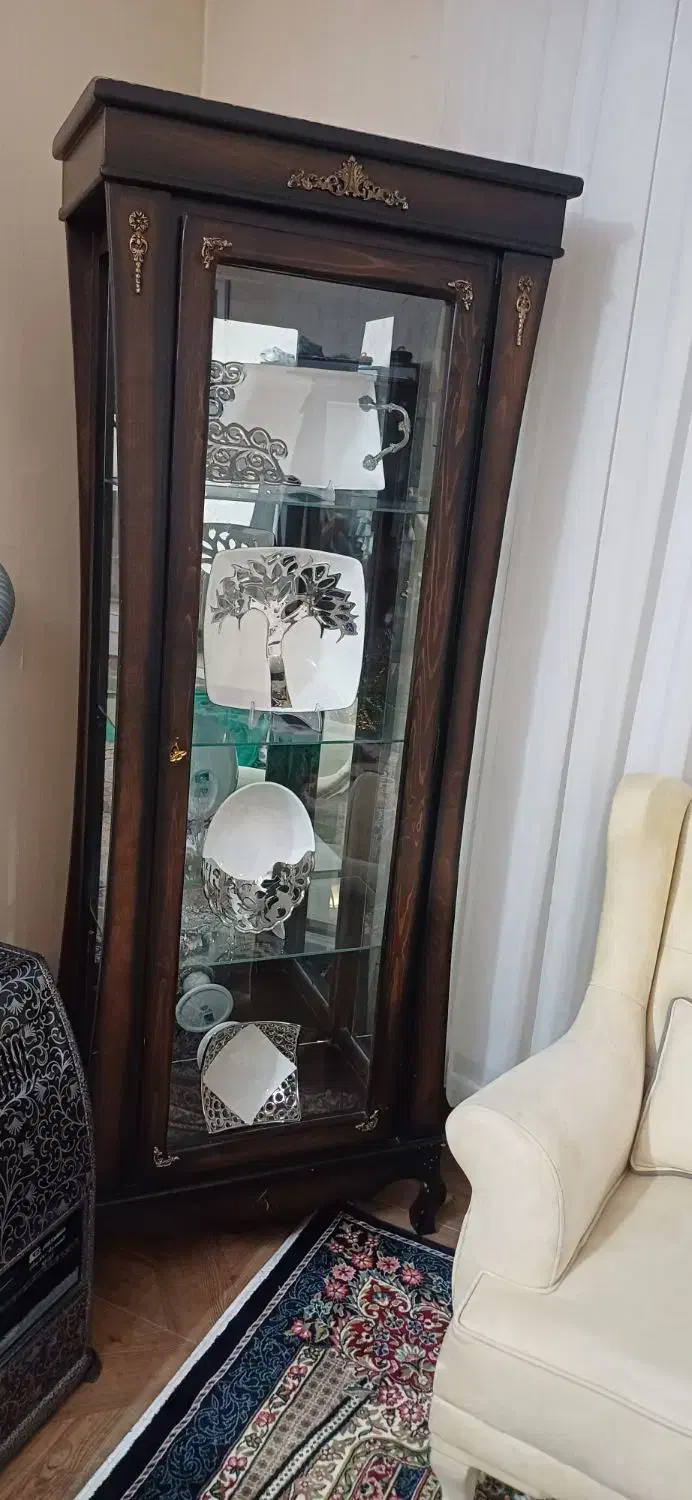 ویترین سالم و تمیز|بوفه، ویترین، کنسول|چناران, |دیوار