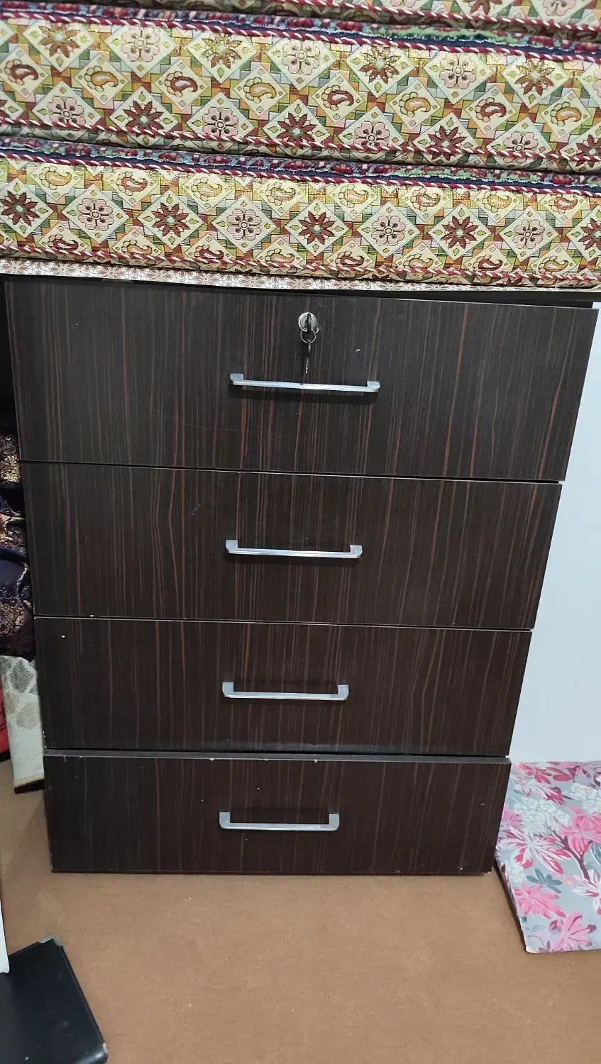 تعدادی لوازم منزل|حراج|زنجان, |دیوار