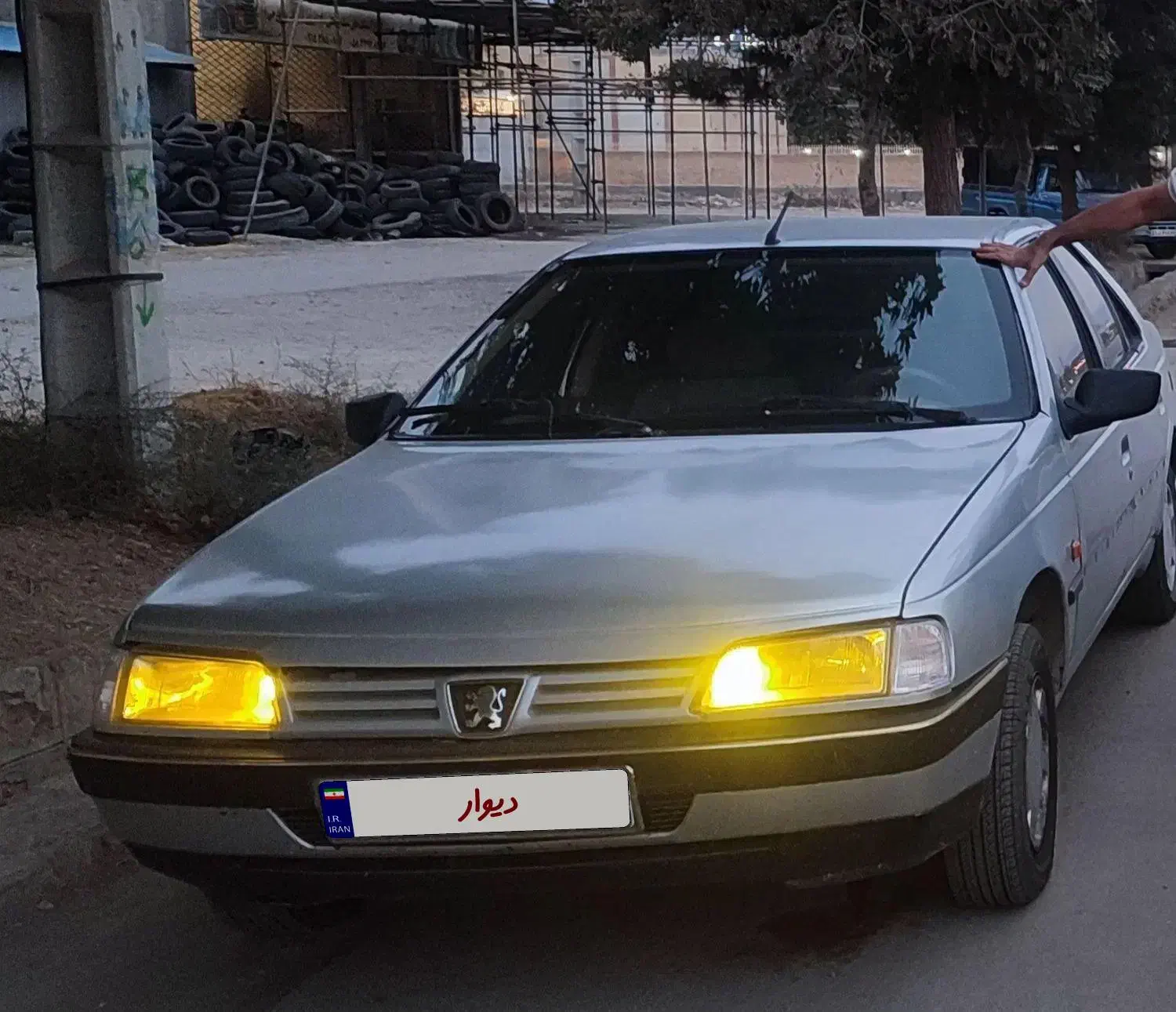 پژو ۴۰۵|خودرو سواری و وانت|بجنورد, |دیوار