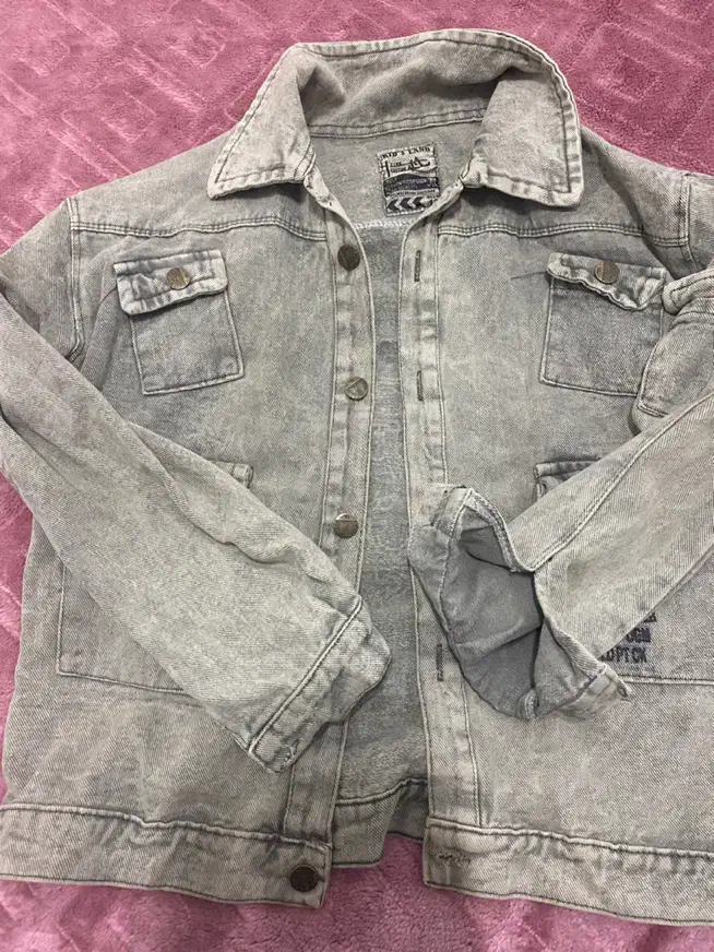 لباس|لباس|پارسآباد, |دیوار