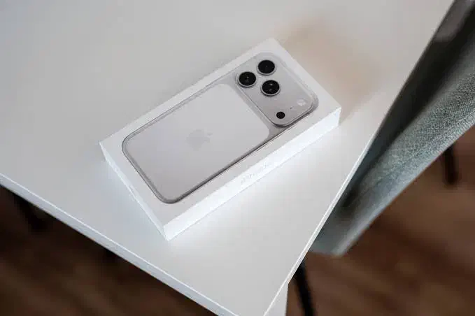 Iphone 17 pro 512 silver zaa -آیفون پرو ۱۷|موبایل|تهران, دربند|دیوار