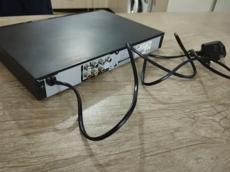 لوازم برقی|پخش‌کننده DVD و ویدیو|ایوانکی, |دیوار