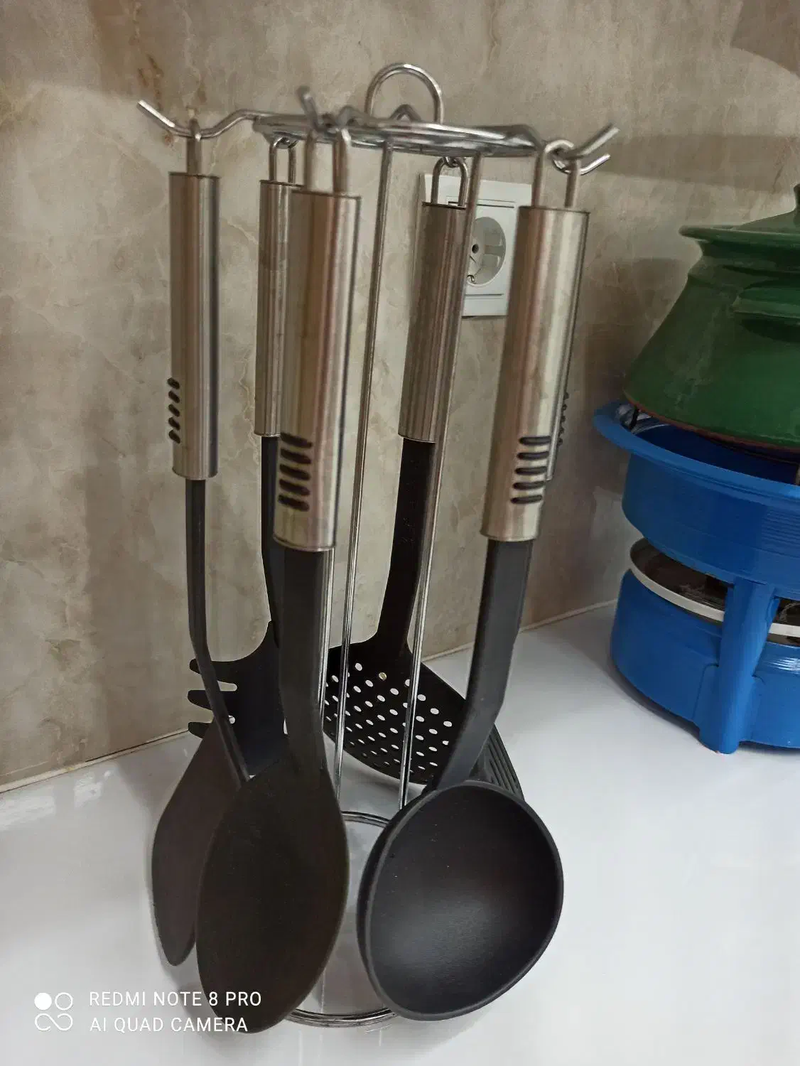 ست کفگیر|ظروف پختوپز|شیراز, ترمینال باربری|دیوار