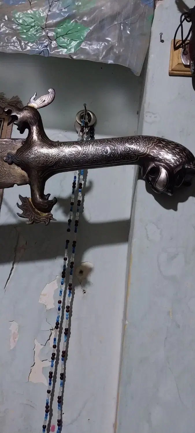 اشیاع شمشیر چاقو|کلکسیون اشیاء عتیقه|اصفهان, زاجان|دیوار