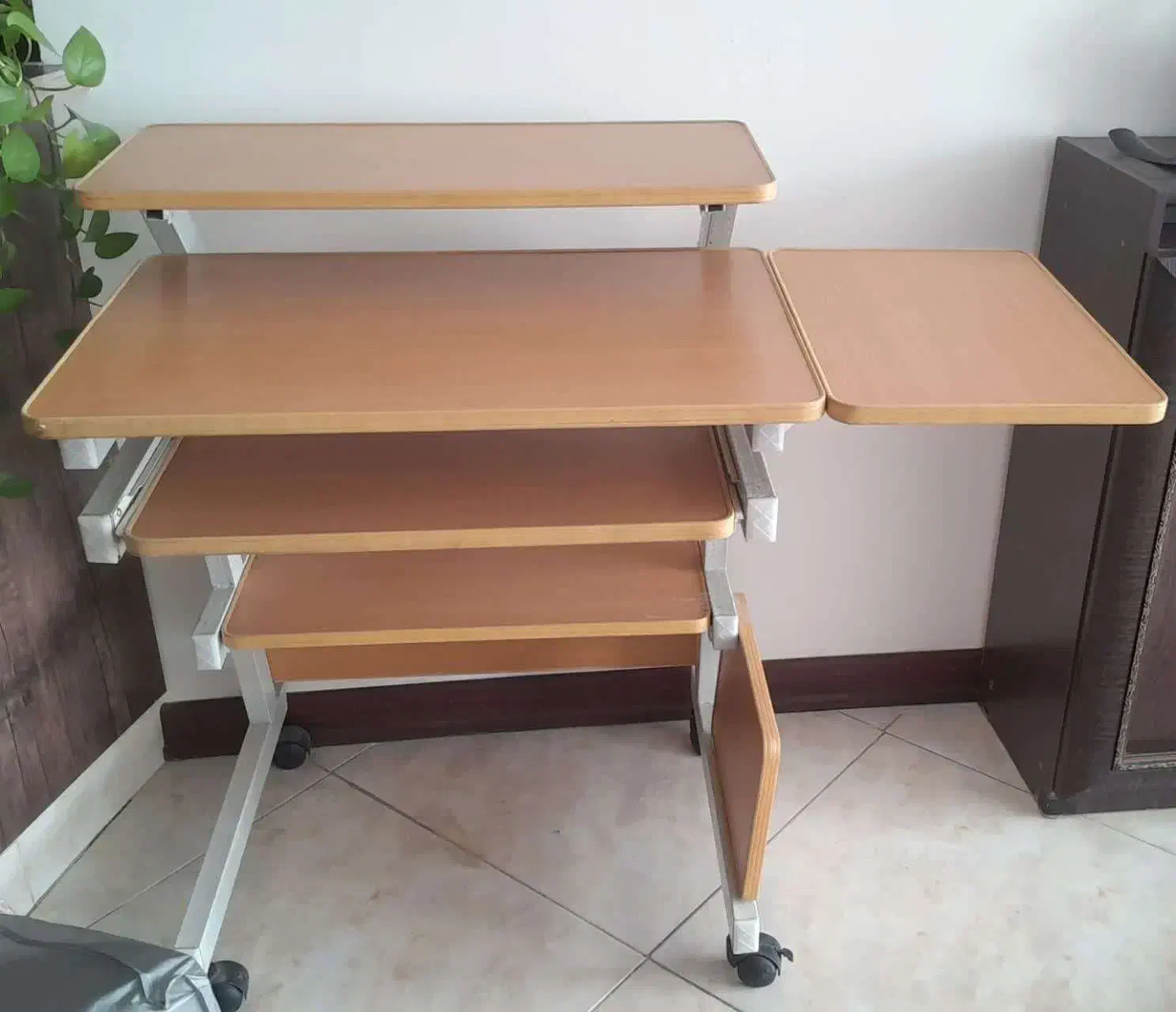 میز کامپیوتر|میز تحریر و کامپیوتر|رودهن, |دیوار