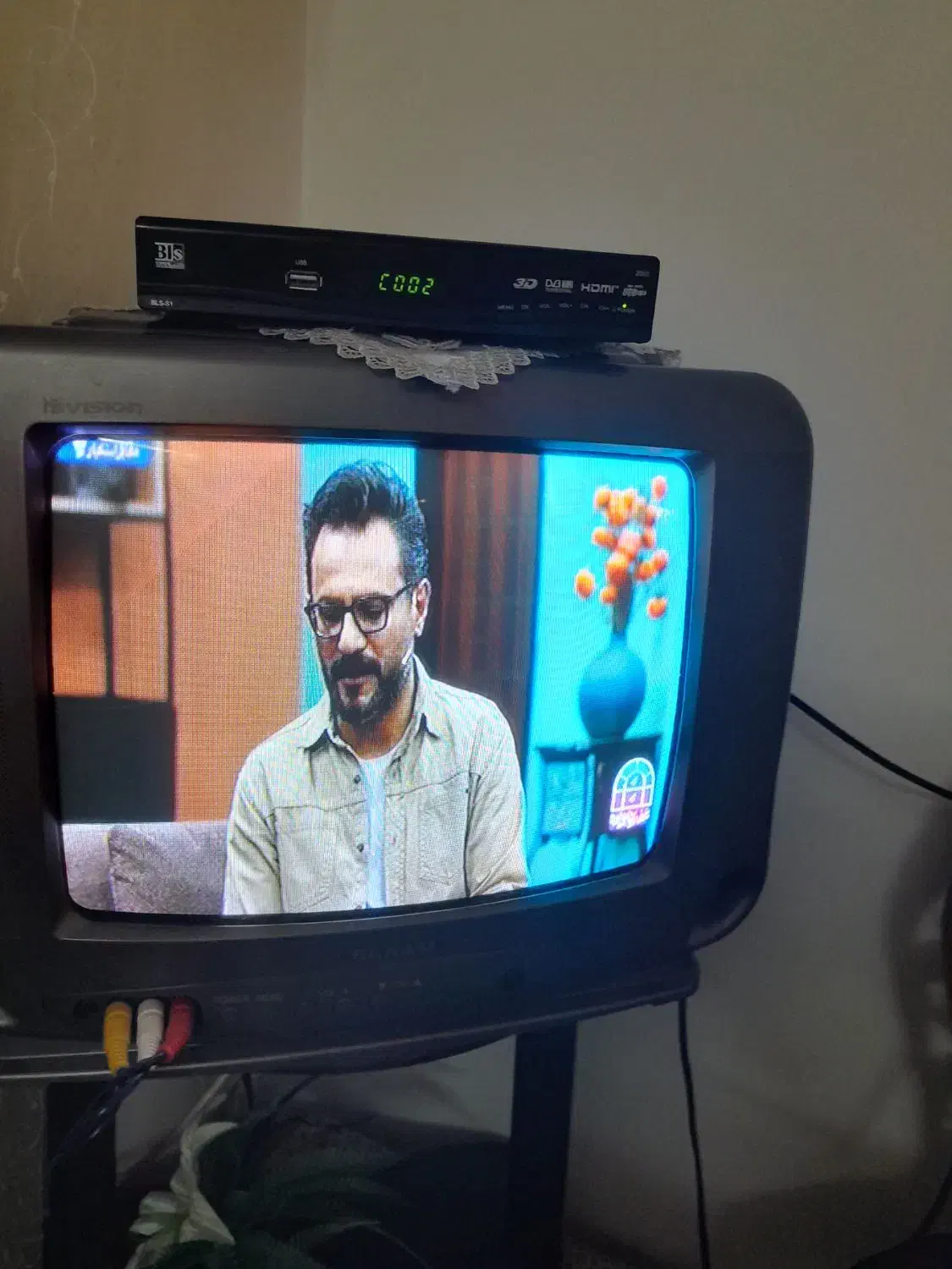 تلویزیون سامسونگ اصل با دستگاه دیجیتال|تلویزیون و پروژکتور|اردبیل, |دیوار