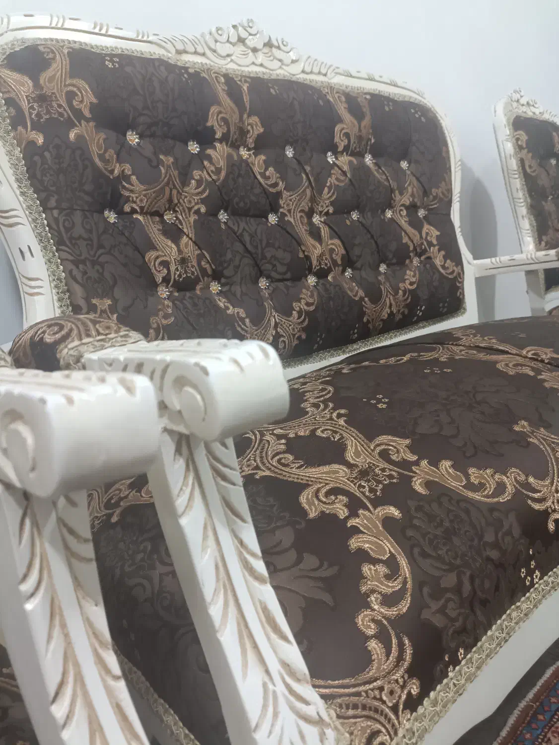 مبل ۹سلطنتی فرهی با چوب اصل|مبلمان خانگی و میز عسلی|پارس‌آباد, |دیوار