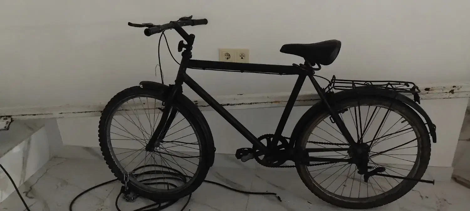 دوچرخه|دوچرخه، اسکیت، اسکوتر|رشت, منظریه|دیوار