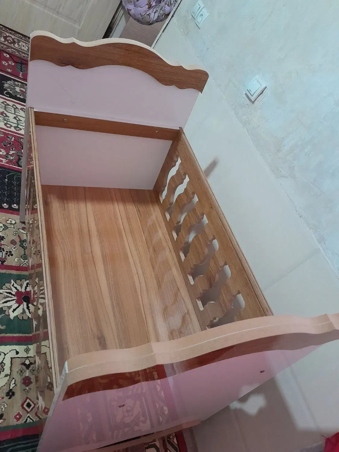 تخت نوزاد|اسباب و اثاث بچه|مرودشت, ژیان|دیوار