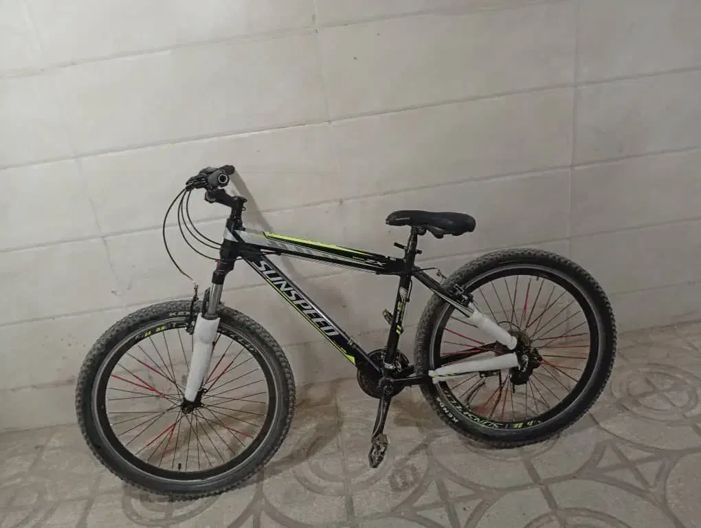 دوچرخه سایز 27|دوچرخه، اسکیت، اسکوتر|سبزوار, ولیعصر (نجار آباد)|دیوار