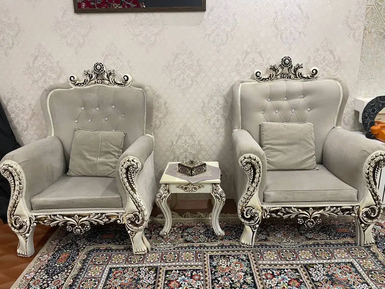 سرویس چوبی|مبلمان خانگی و میز عسلی|اردبیل, |دیوار