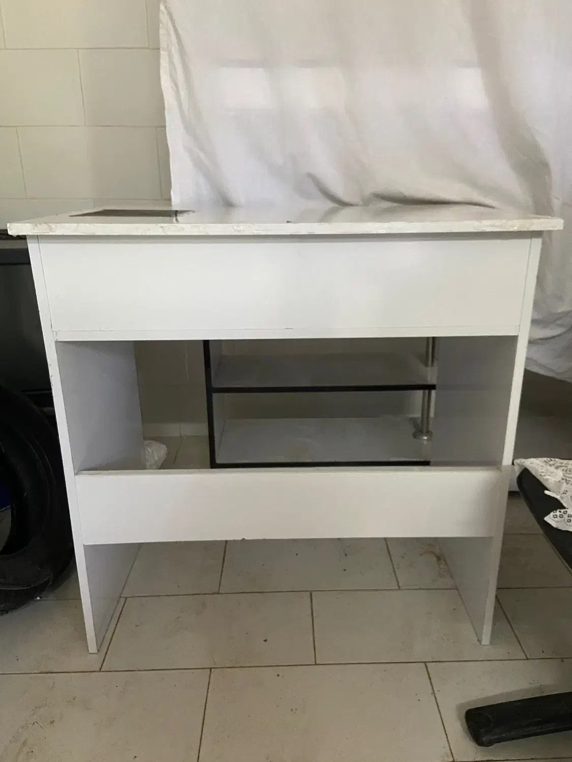 ویترین مغازه /استند ایستاده / میزکار|فروشگاه و مغازه|شفت, |دیوار