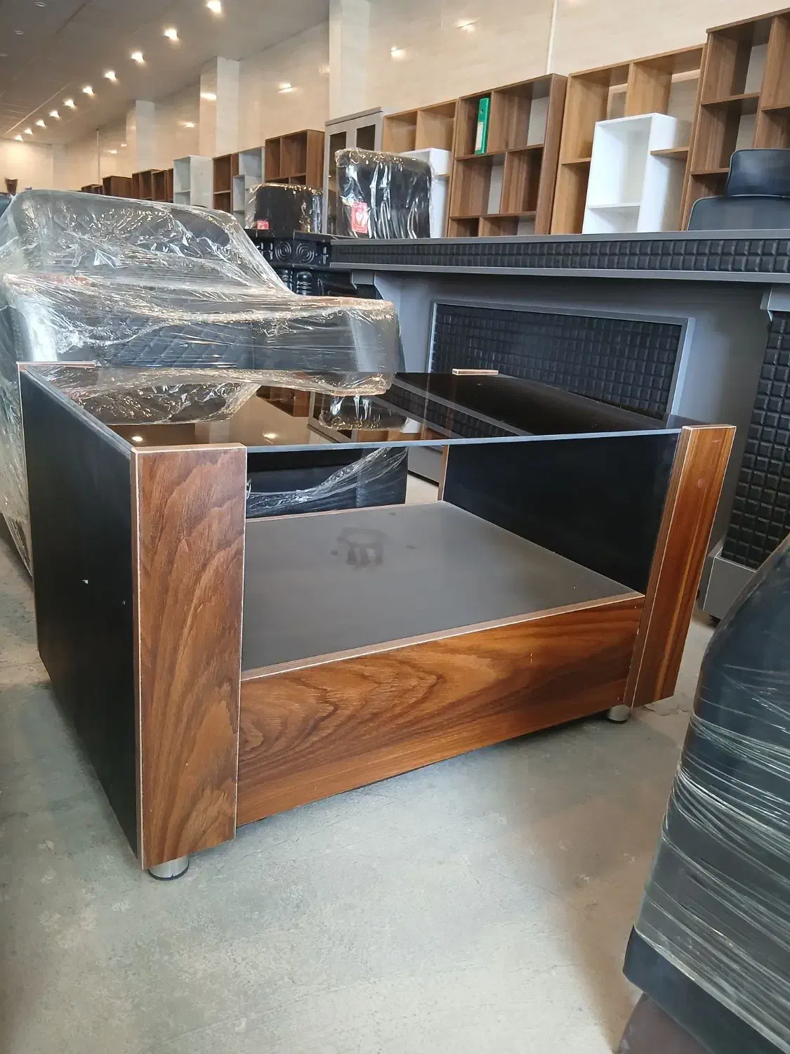 تولید پاف صندلی کرکره جلو مبل|صندلی و نیمکت|شیراز, شهرک گلها|دیوار