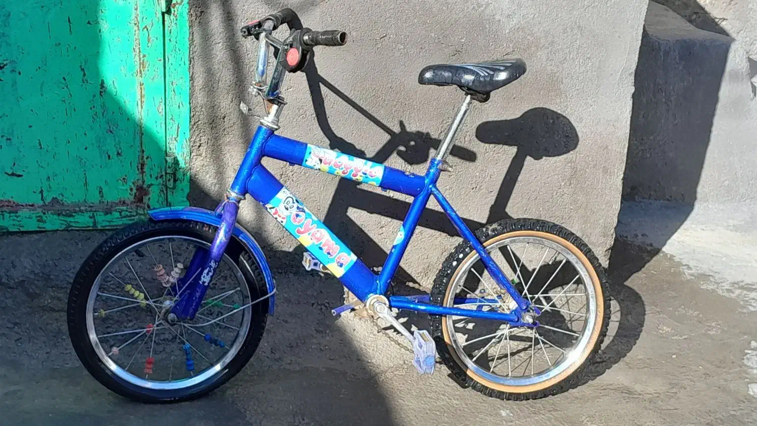 دوچرخه ۱۶|دوچرخه، اسکیت، اسکوتر|دیواندره, |دیوار