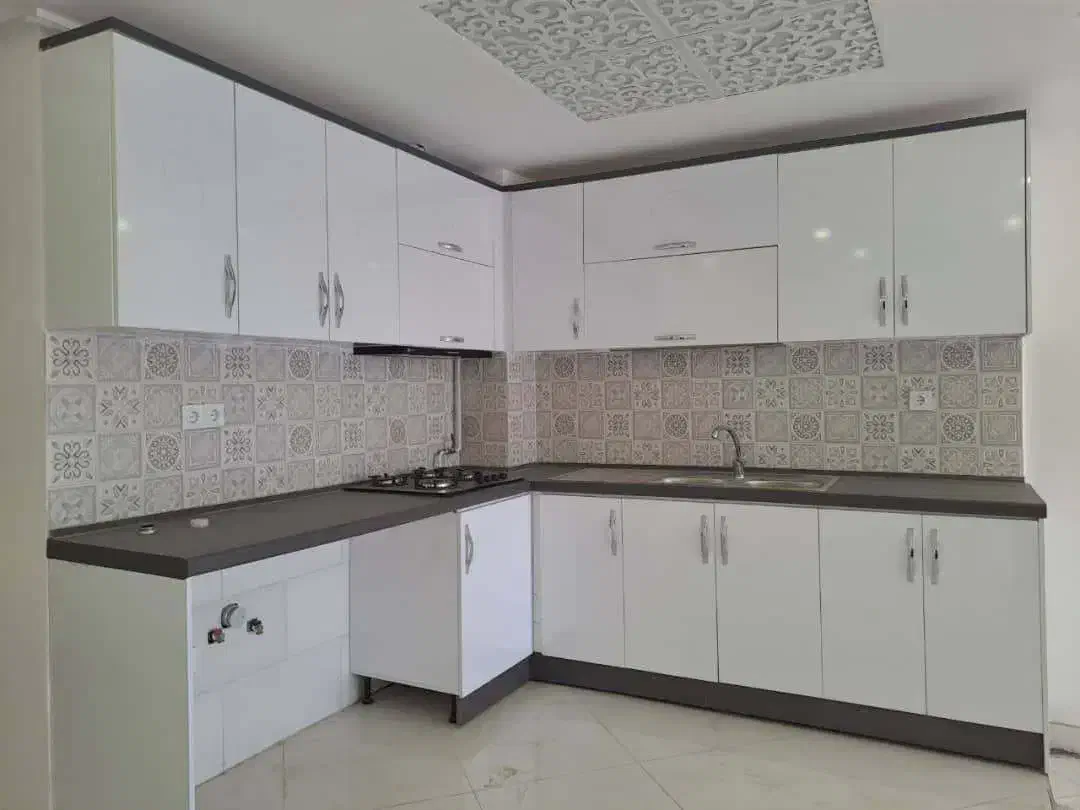 واحد 113 متری کلید نخورده در خیابان معلم|فروش آپارتمان|کوچصفهان, |دیوار