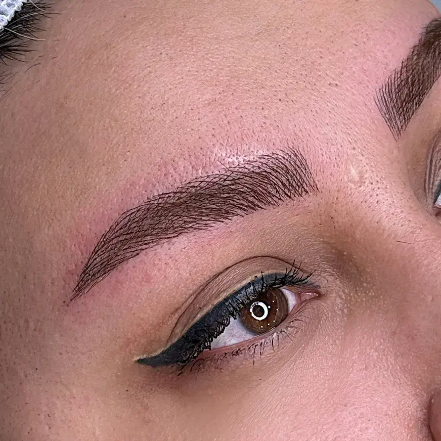 تخفیف میکروبلیدینگ و آرایش دائم|خدمات آرایشگری و زیبایی|قم, انصارالحسین|دیوار