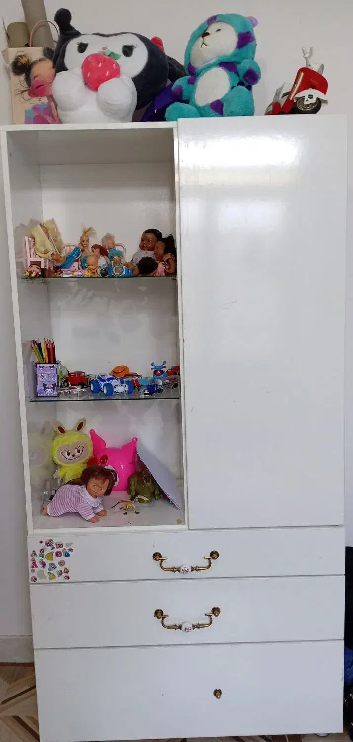 کمد لباس با سه کشو بزرگ|جاکفشی، کمد، دراور|گرگان, |دیوار