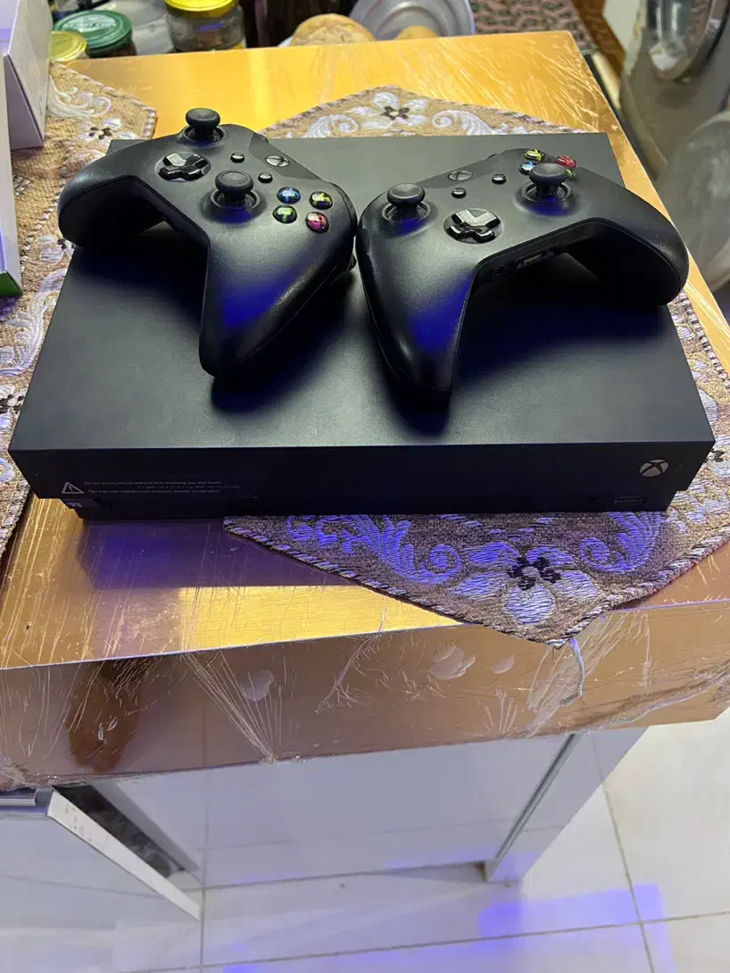 Xbox one x ایکس باکس وان ایکسوس حد نو|کنسول، بازی ویدئویی و آنلاین|اصفهان, برازنده|دیوار