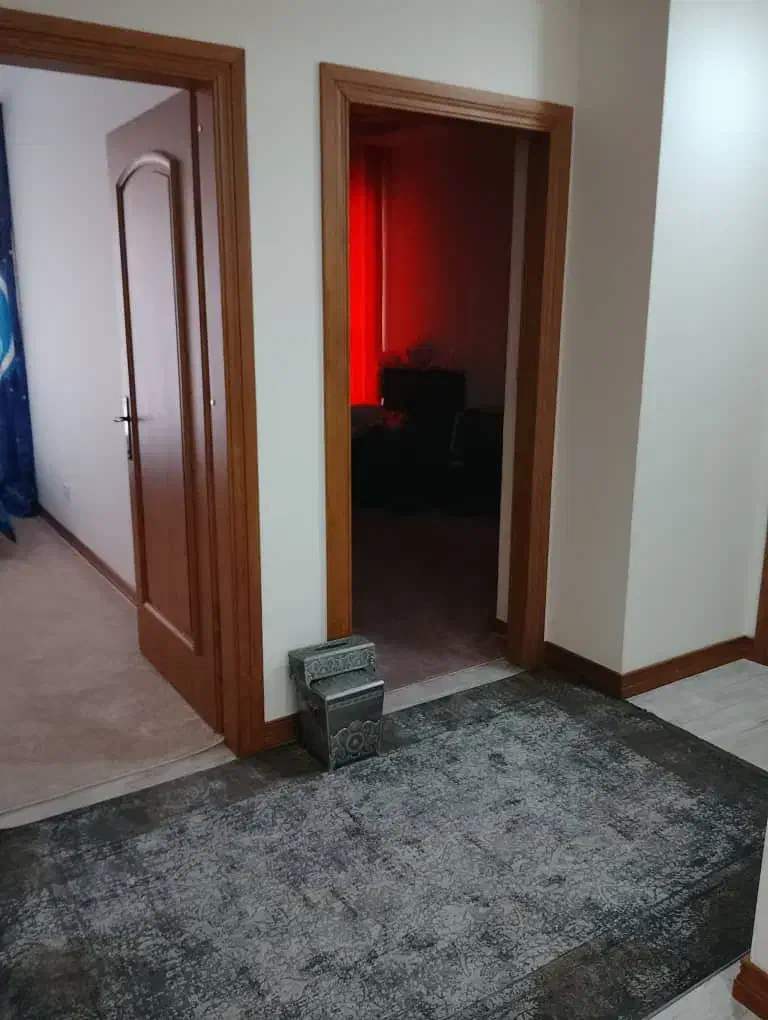 آپارتمان 67 متری دو خواب تمیز پارکینگ دار