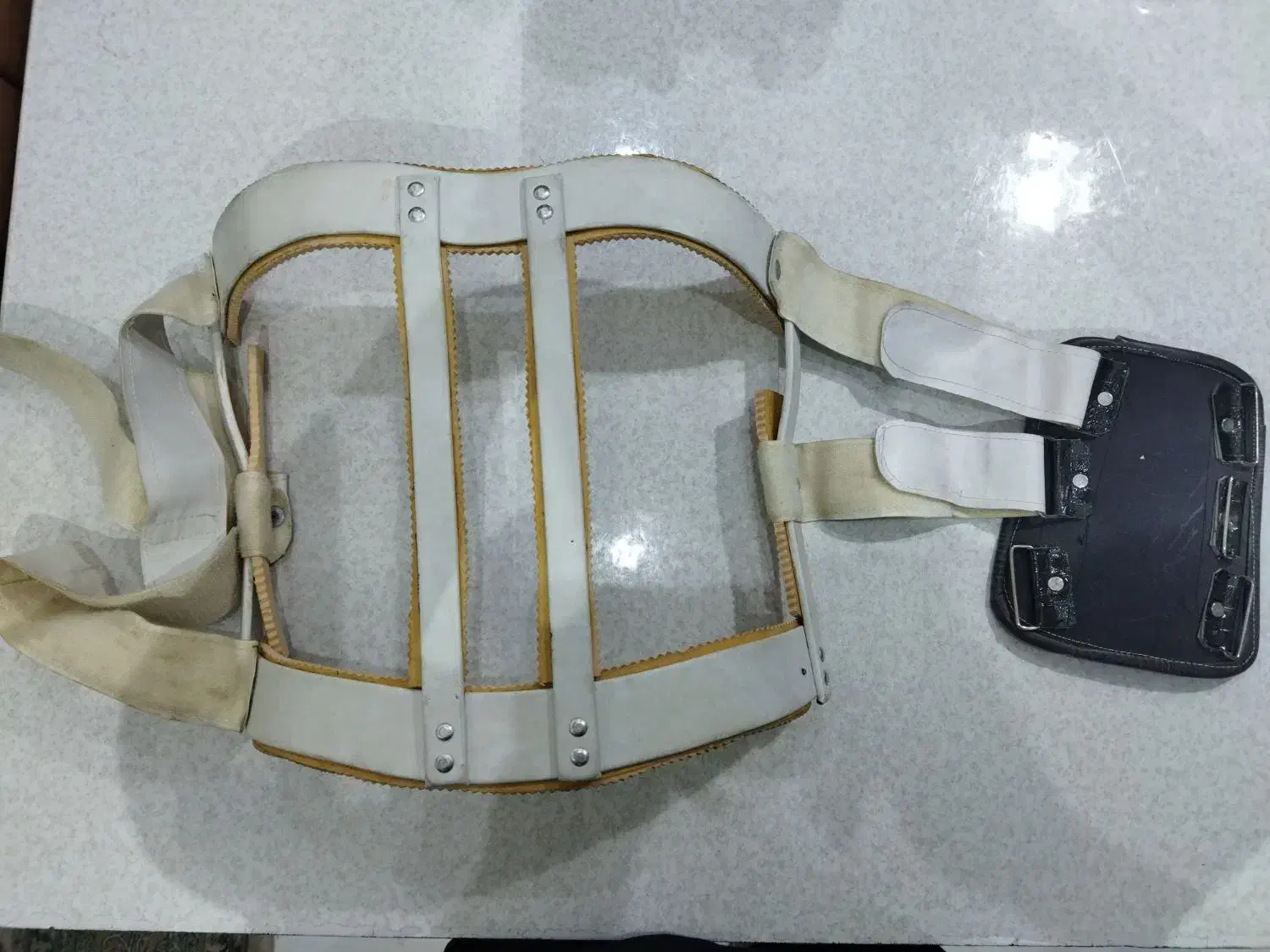 کمربند جراحی ستون فقرات رایگان|آرایشی، بهداشتی، درمانی|فردیس, انبار نفت|دیوار