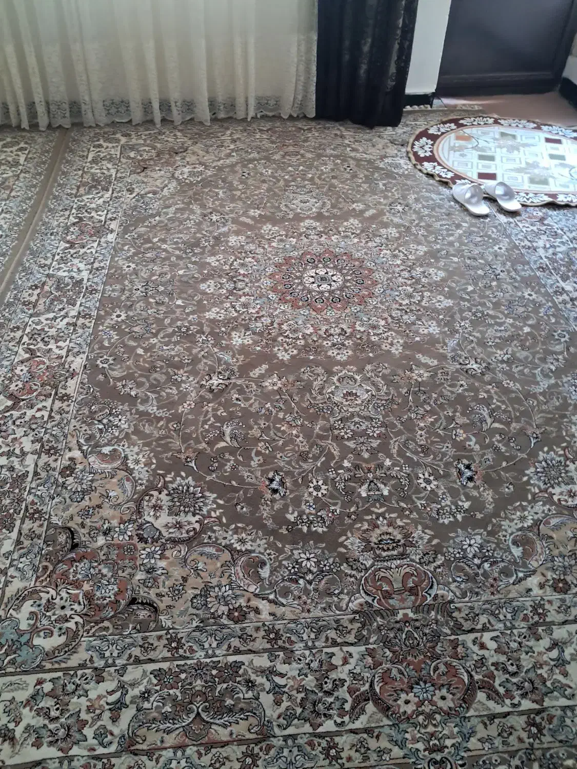 دوعدد فرش 9متری 700شانه تمیز مرتب|فرش|کرمانشاه, |دیوار