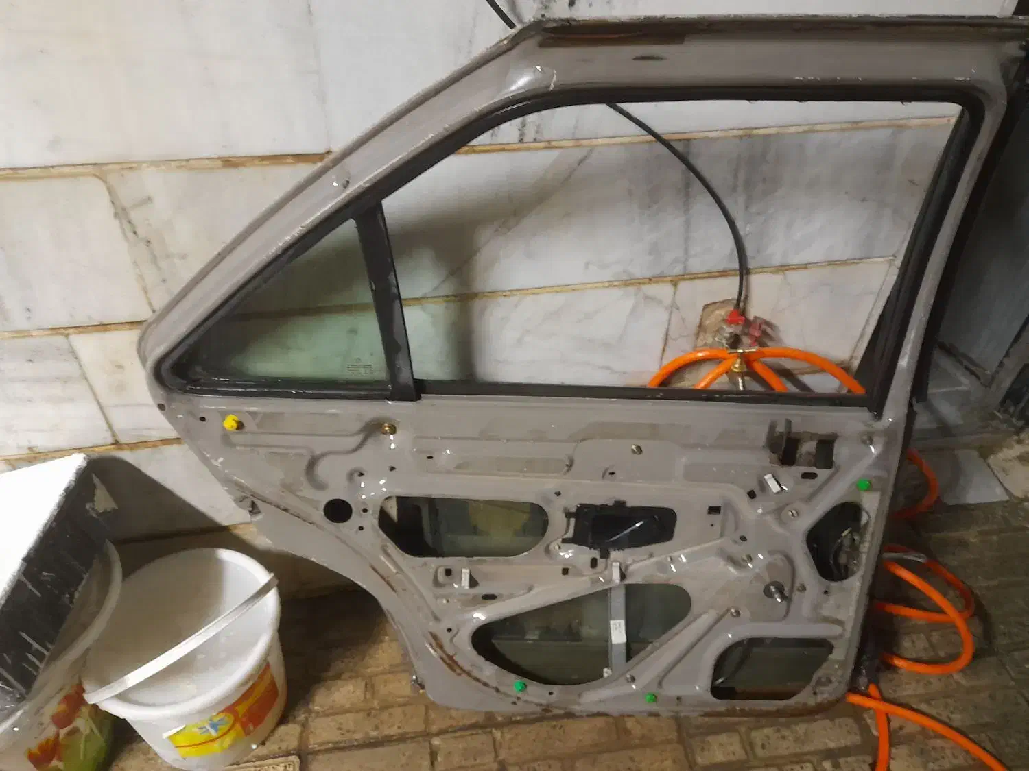 درب عقب ۴۰۵ سمت راننده|قطعات یدکی و لوازم جانبی|تهران, دولتخواه جنوبی|دیوار