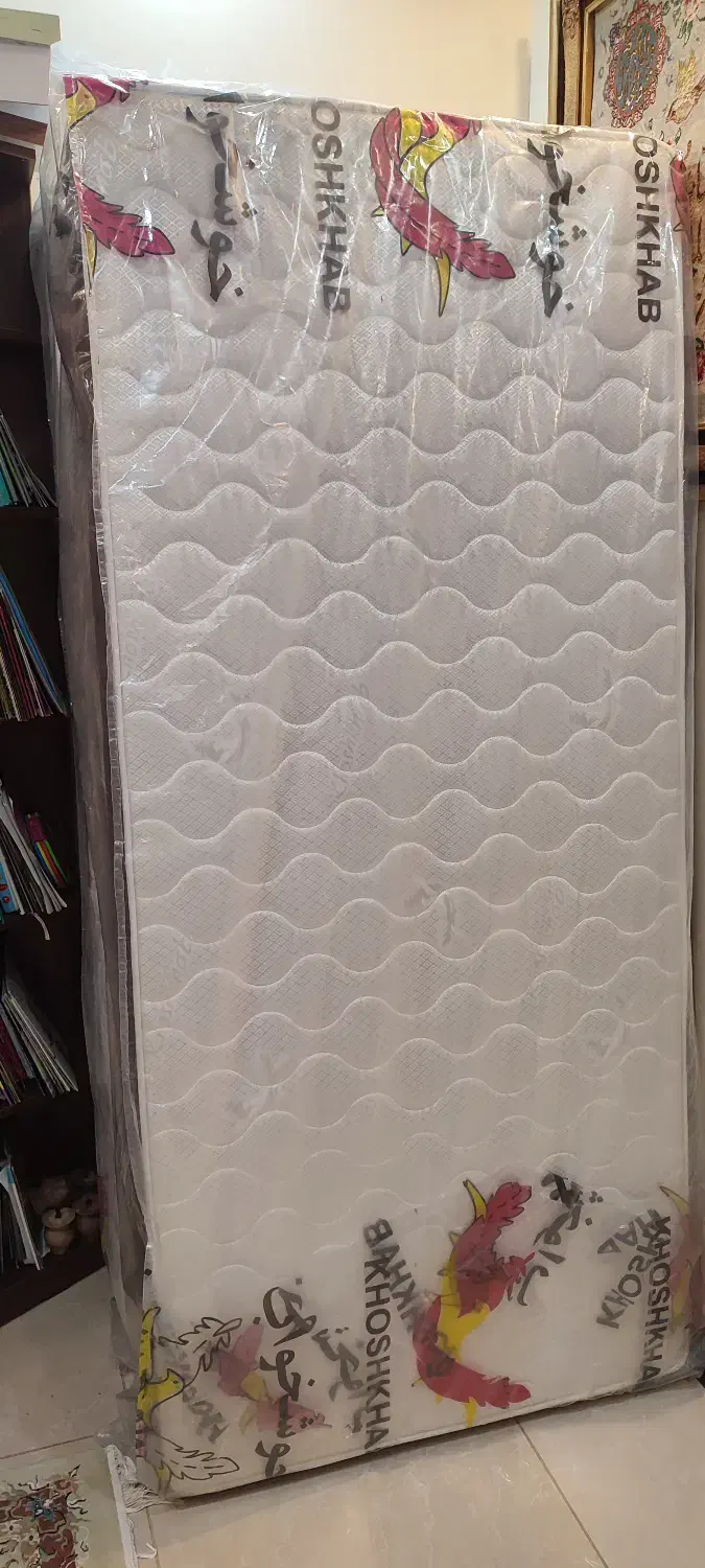 تخت و تشک سه تیکه خوشخواب نو|تخت و سرویس خواب|تهران, ازگل|دیوار