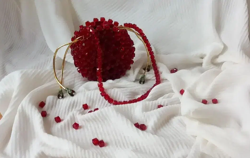 کیف مرواریدی یلدایی|کیف، کفش، کمربند|اردبیل, |دیوار