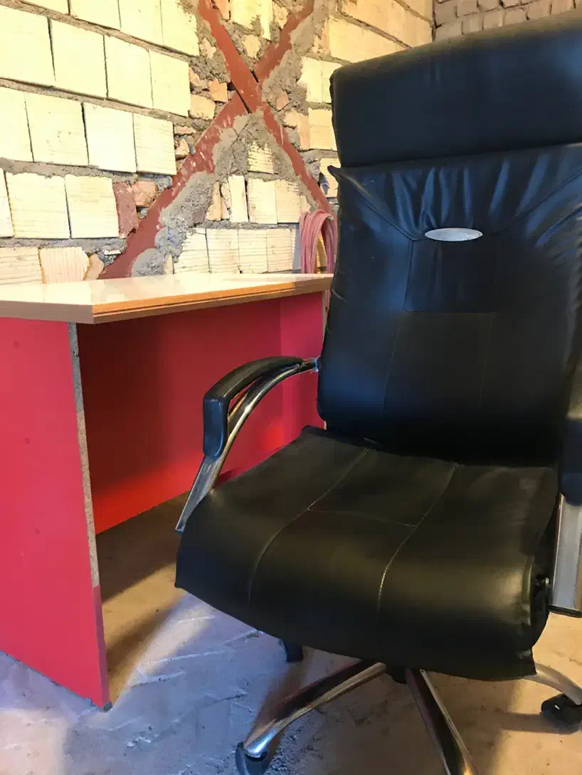 صندلی|میز تحریر و کامپیوتر|قم, دروازه کاشان|دیوار