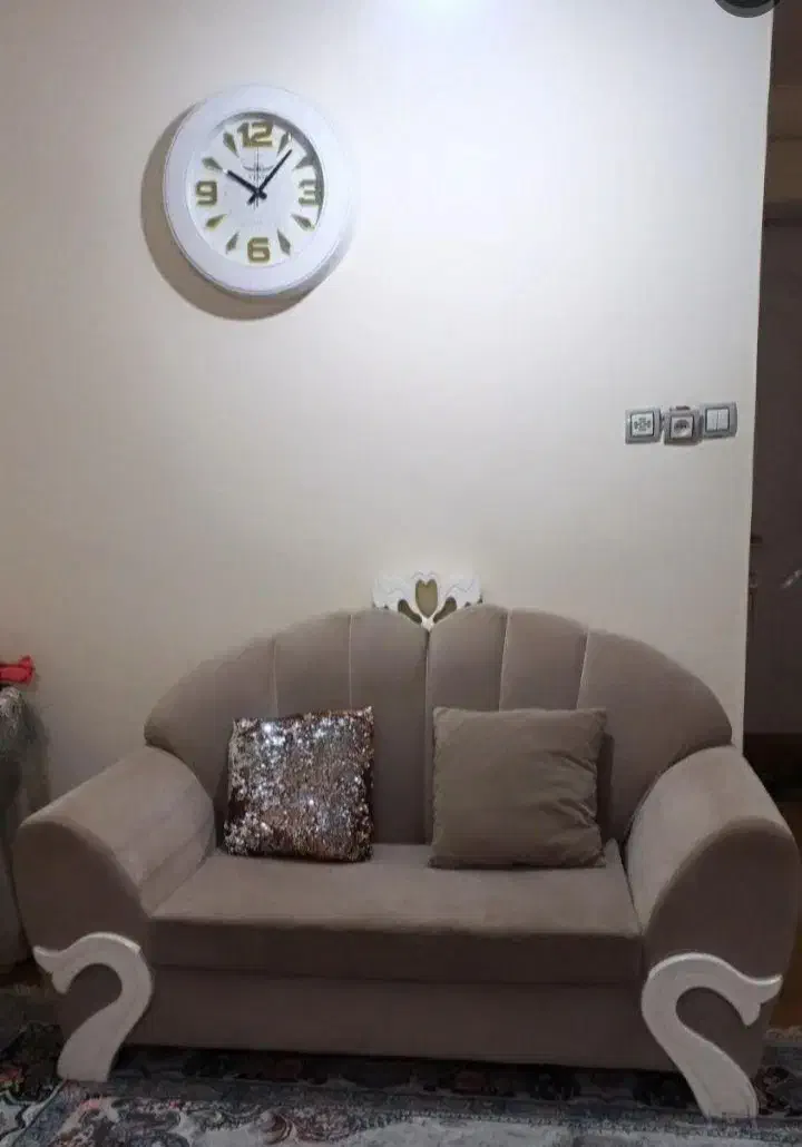 مبلمان ومیزعسلی شیک وزیبا|مبلمان خانگی و میز عسلی|گنبد کاووس, |دیوار