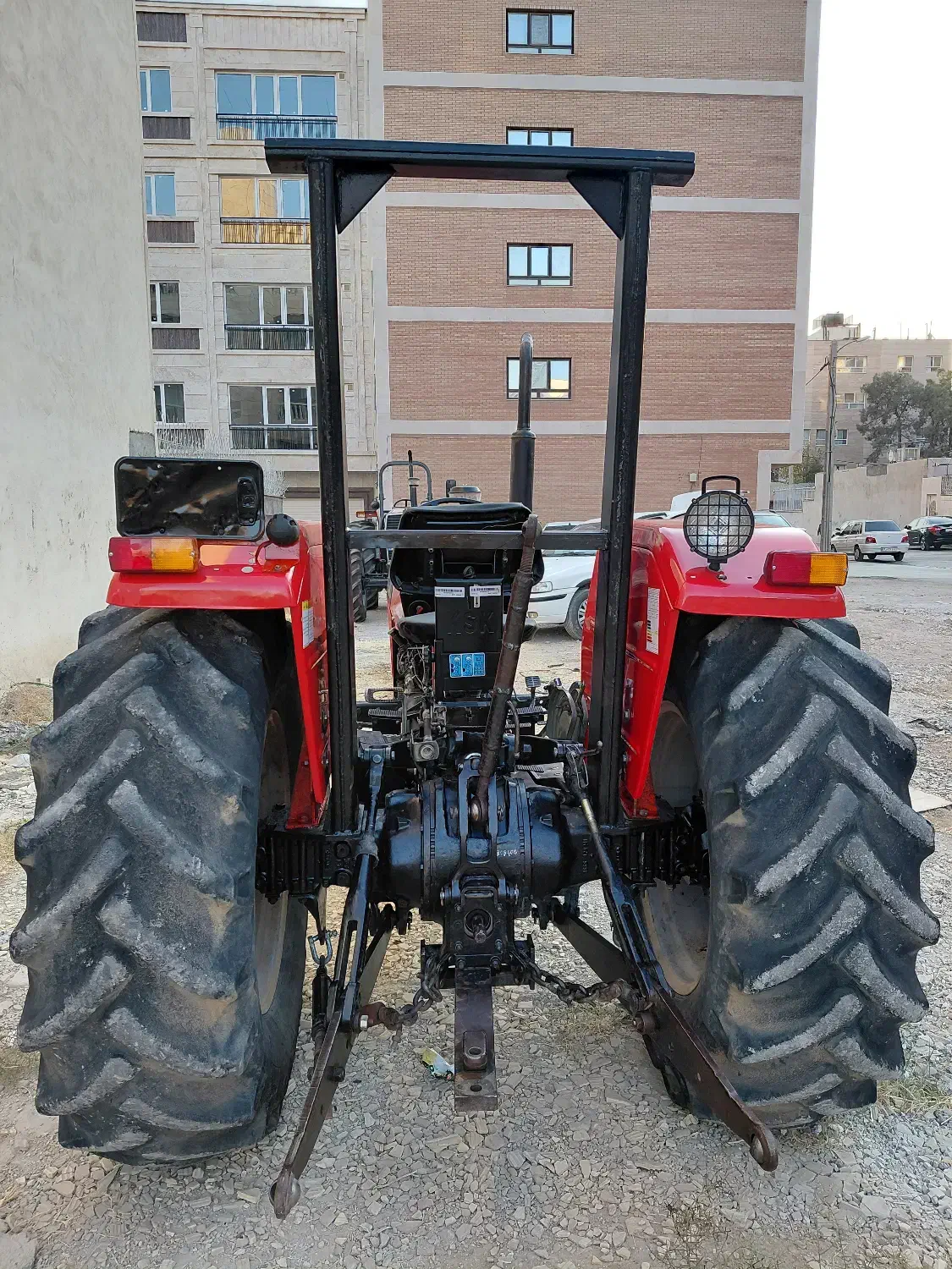 مدل ۸۲ موتور تازه تعمیر،گیربکس سالم،|خودرو سنگین|شیراز, انجیر|دیوار
