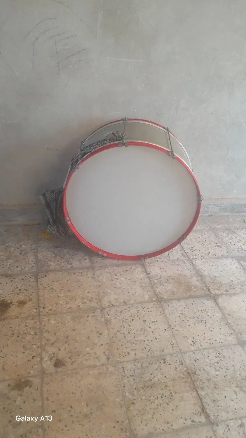 طبل فروشی|فعالیت داوطلبانه|آشخانه, |دیوار