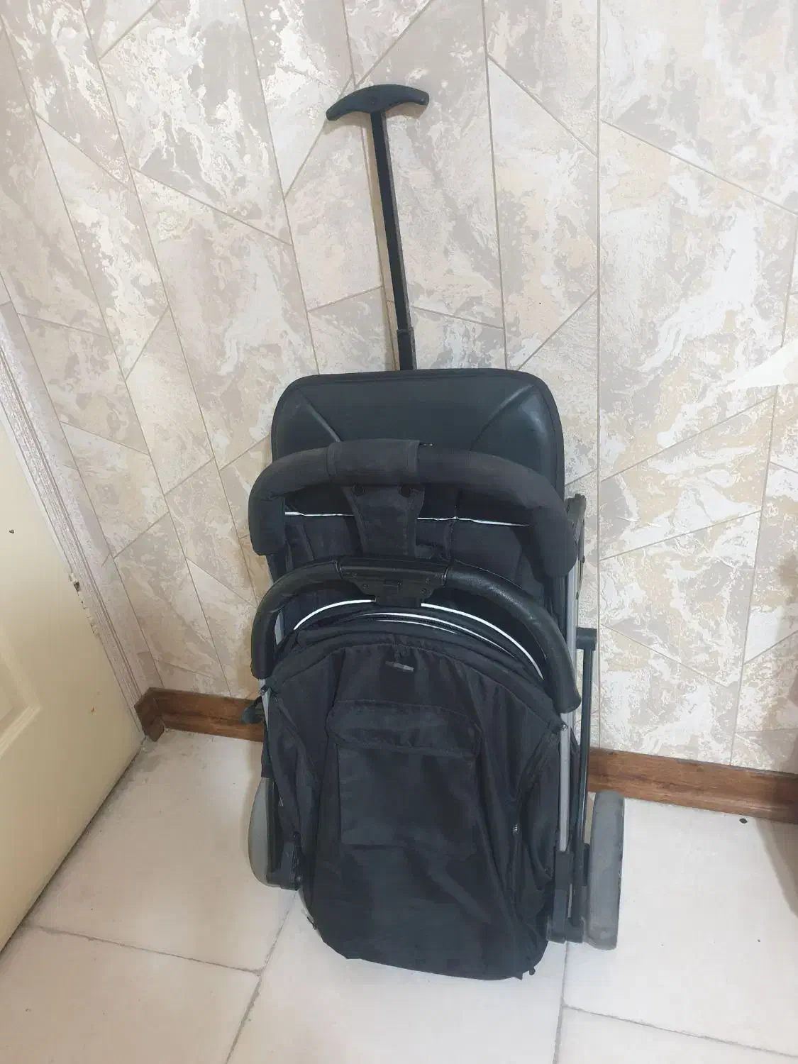 کالسکه مسافرتی کیدیلو|کالسکه و لوازم جانبی|اندیشه, اندیشه فاز ۵|دیوار